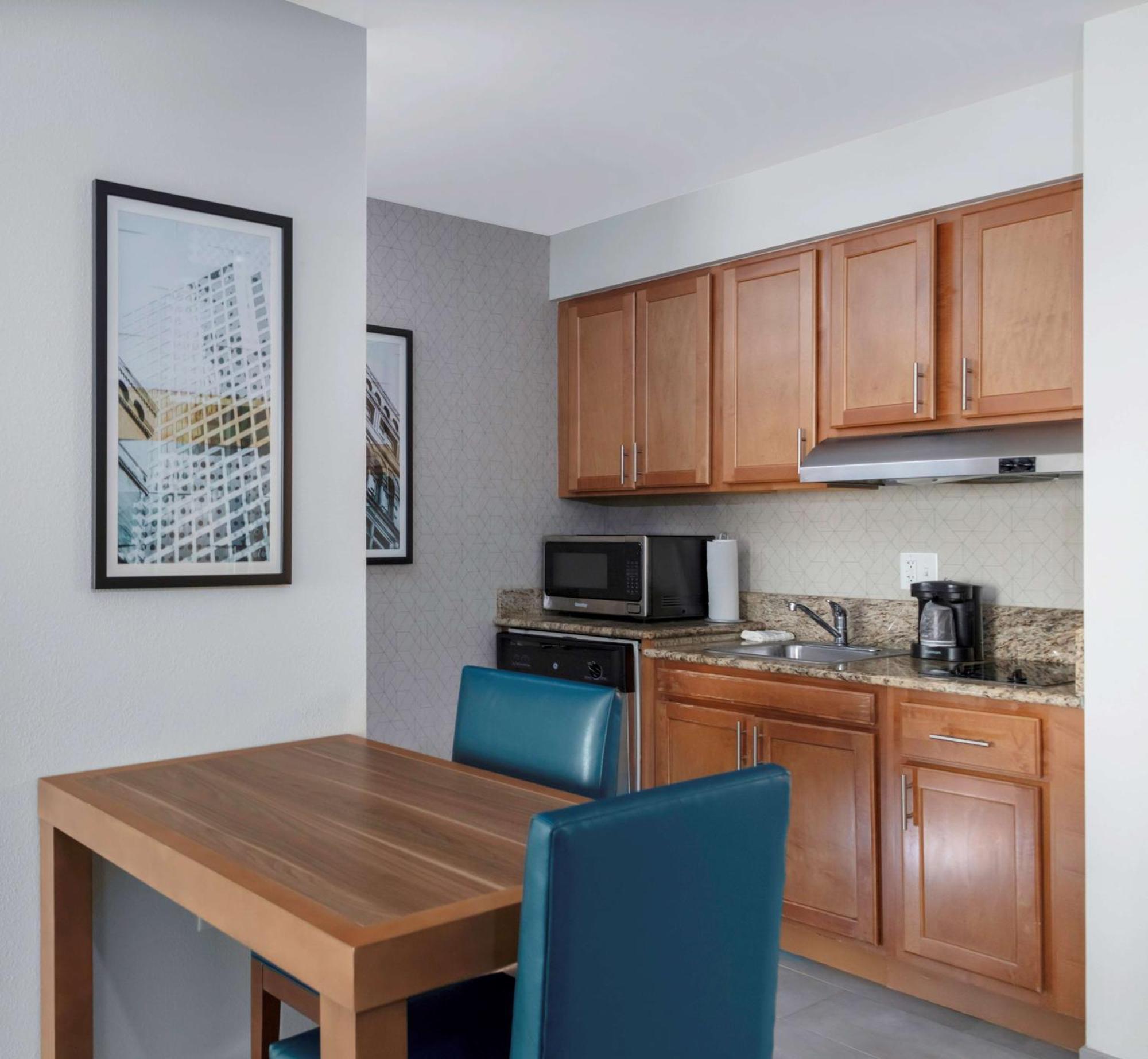 Homewood Suites By Hilton St. Louis - Galleria Richmond Heights Exteriör bild